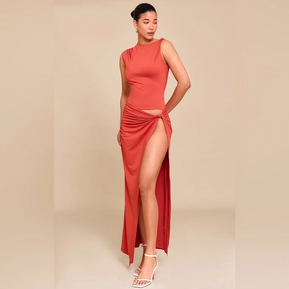 pretty little thing red maxi dress Red Maxi Dresses